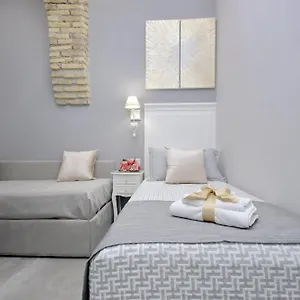 Roman Holiday Suites Gasthof